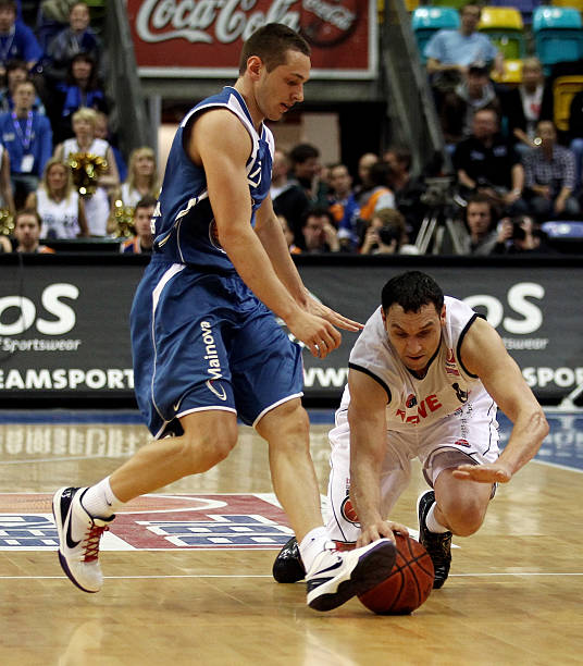 足球联赛或 足球联赛或