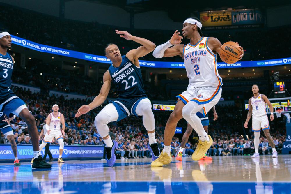 由主力前锋 由主力前锋